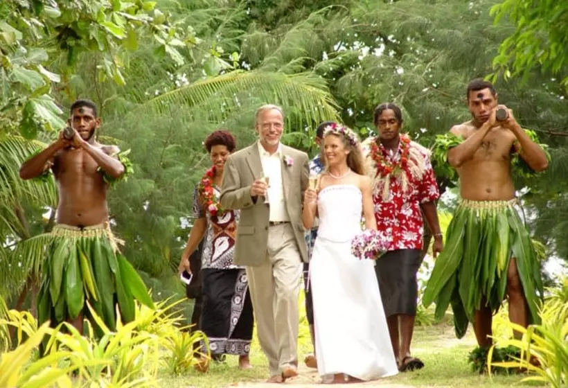 هتل Tongan Beach Resort