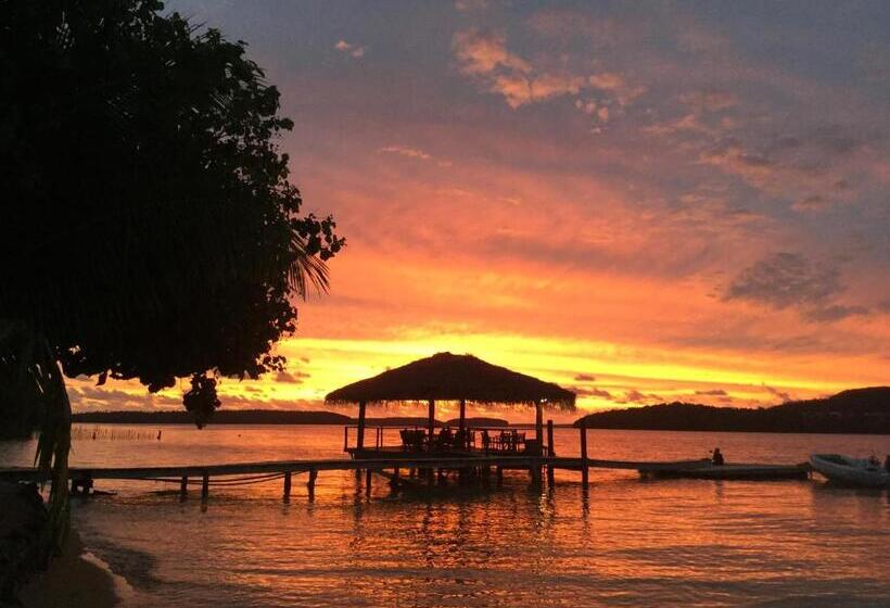 Hotel Tongan Beach Resort