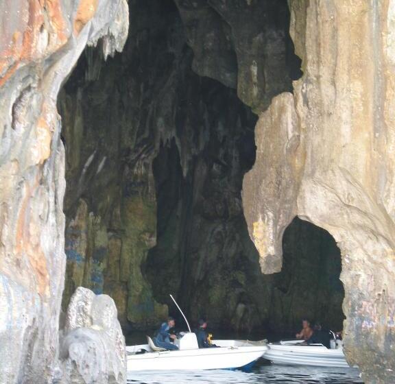 Hotel Tongan Beach Resort