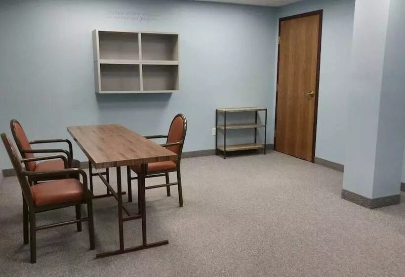 Motelli Lewellen Lodge