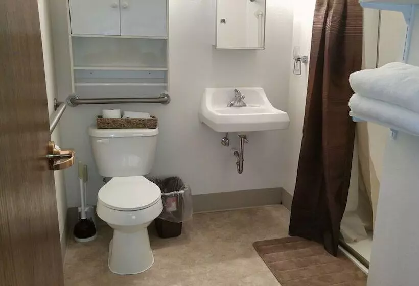 Motelli Lewellen Lodge