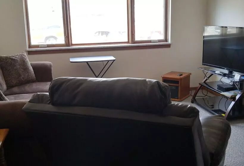 Motelli Lewellen Lodge