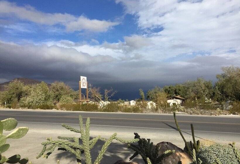 汽车旅馆 Panamint Springs Resort