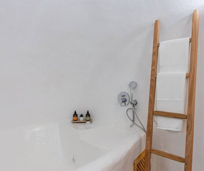 Pension (Hôtel basse catégorie) Akron Cliff Suite