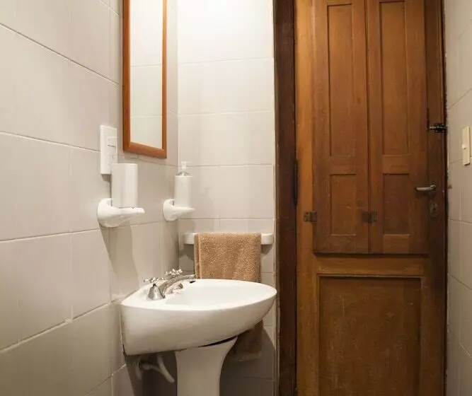 پانسیون Casa Helsinki Guest House