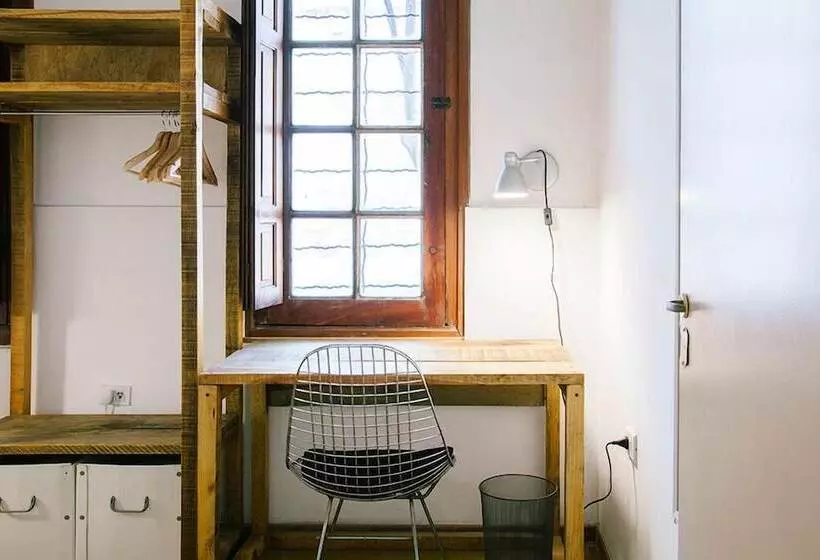 پانسیون Casa Helsinki Guest House