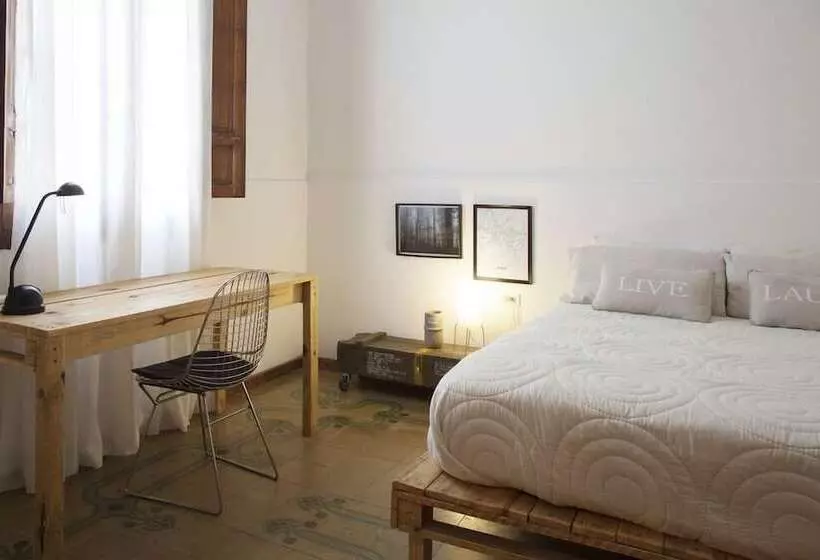 پانسیون Casa Helsinki Guest House