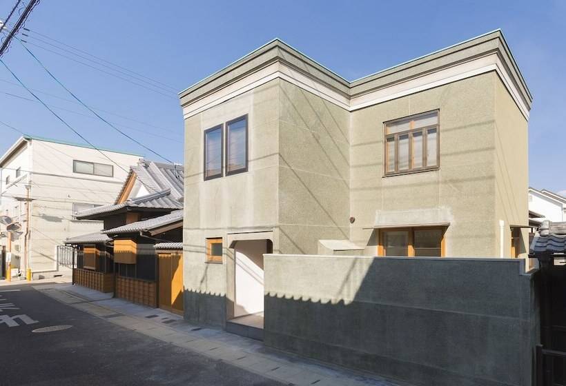 بنسيون Utazu Co Machi No Ie