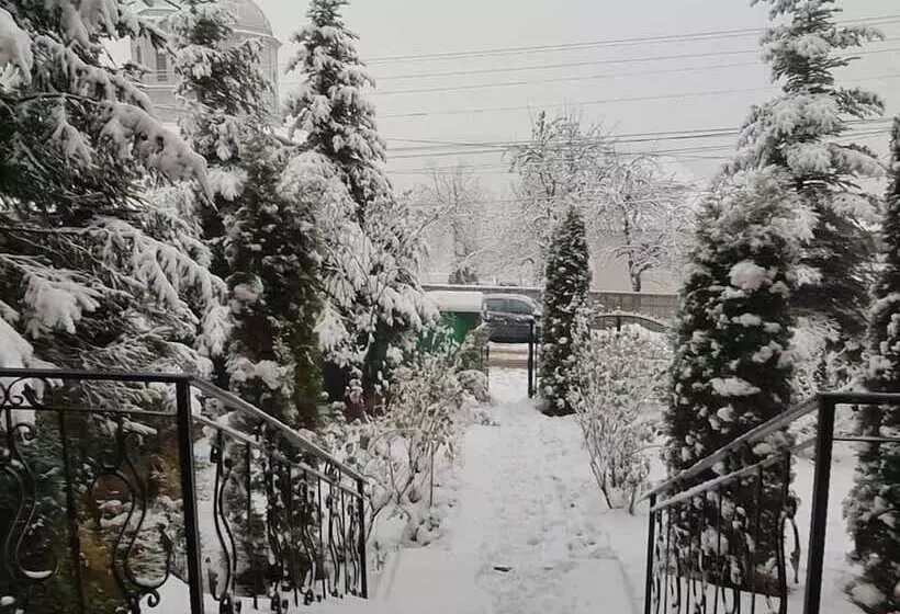 Pensiunea Agroturistica Piscul Soarelui