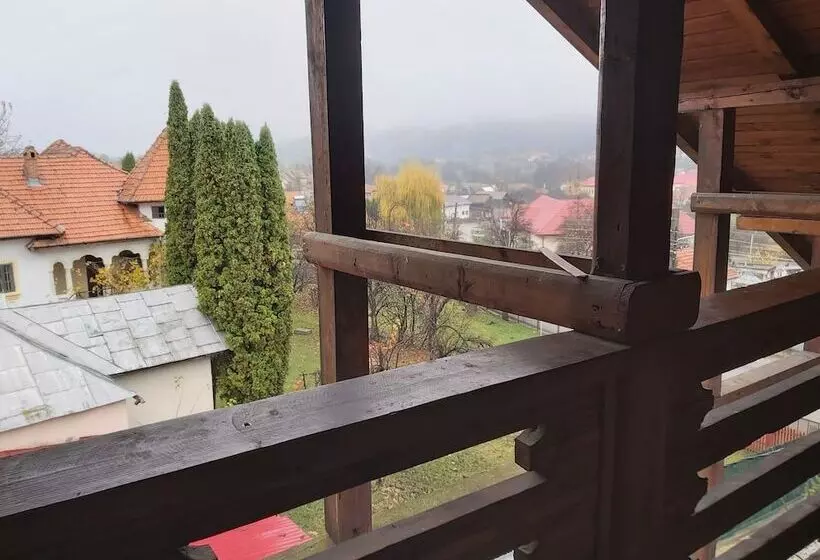 Pensiunea Agroturistica Piscul Soarelui