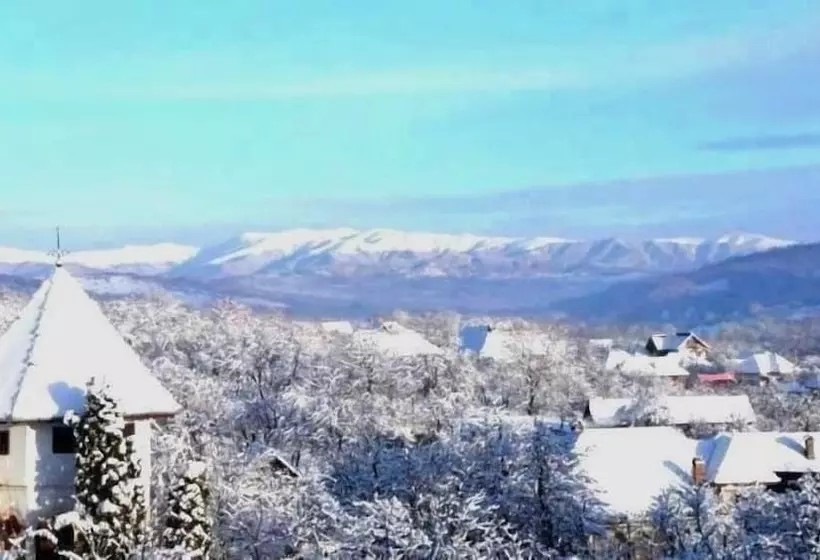 Pensiunea Agroturistica Piscul Soarelui