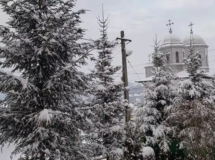 Pensiunea Agroturistica Piscul Soarelui