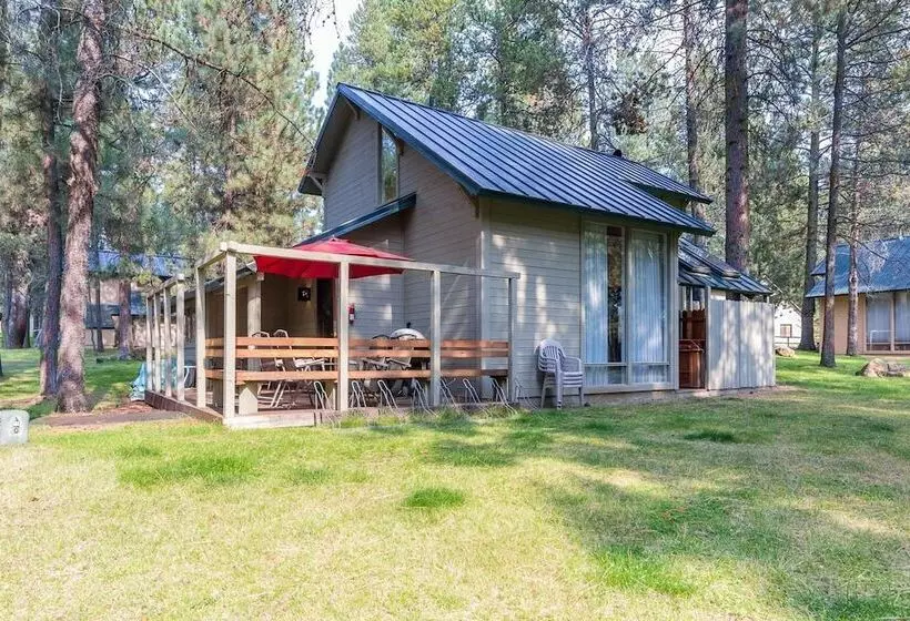 Ranch Cabin 17