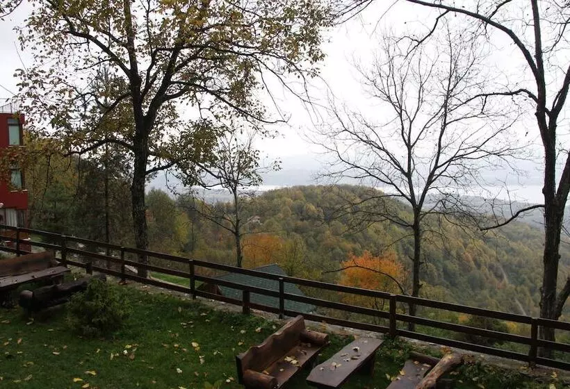 Ugurlubey Butik Dag Oteli