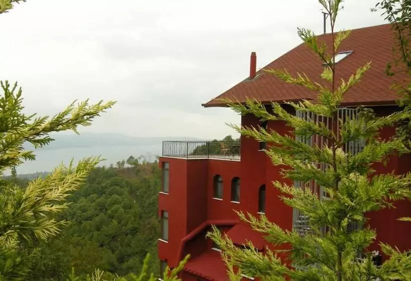 Ugurlubey Butik Dag Oteli