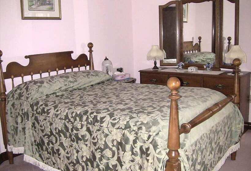 A Valley View Bed & Breakfast