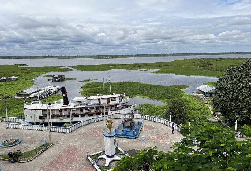 هاستل El Cauchero