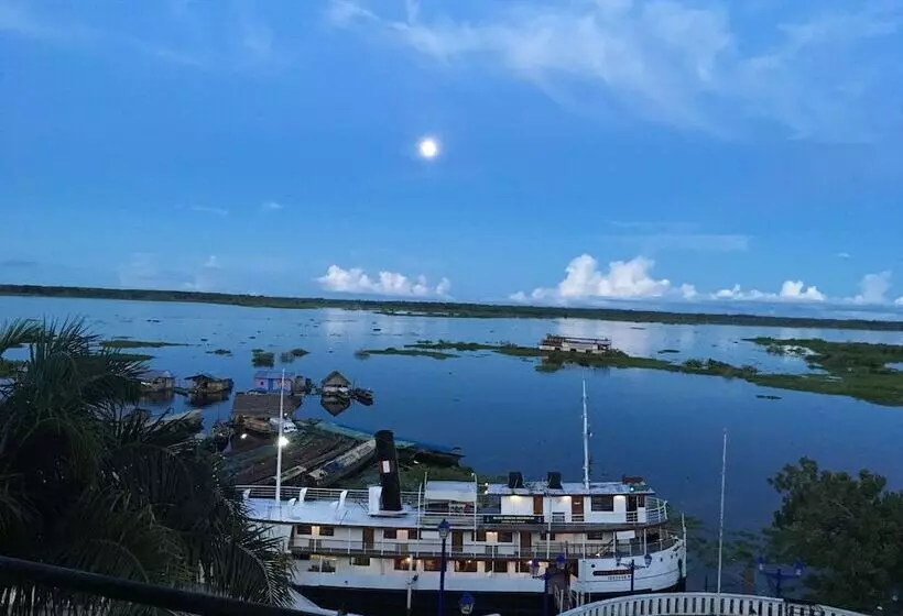 Retkeilymaja El Cauchero