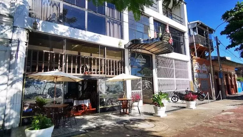 Retkeilymaja El Cauchero