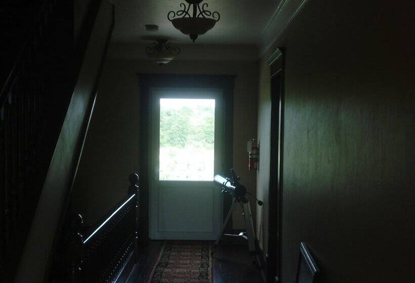 Bed and Breakfast Indian Creek Village Winery