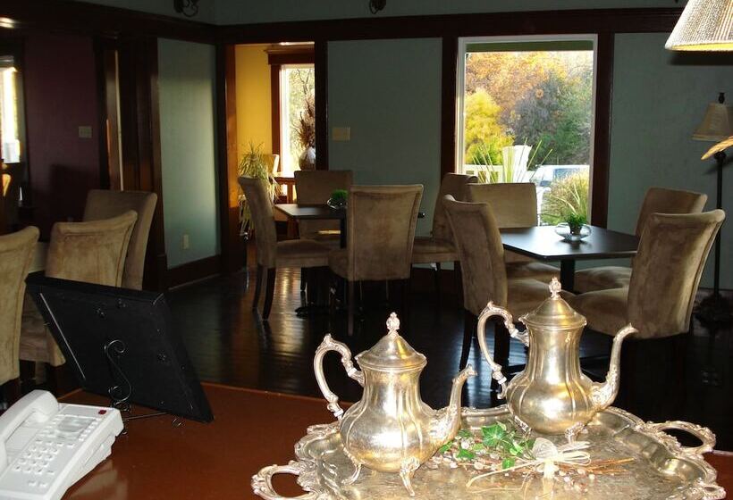 Bed and Breakfast Indian Creek Village Winery