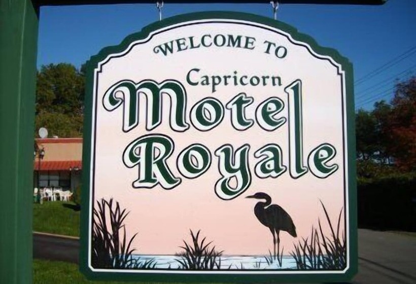 Capricorn Motel Royale Thousand Islands