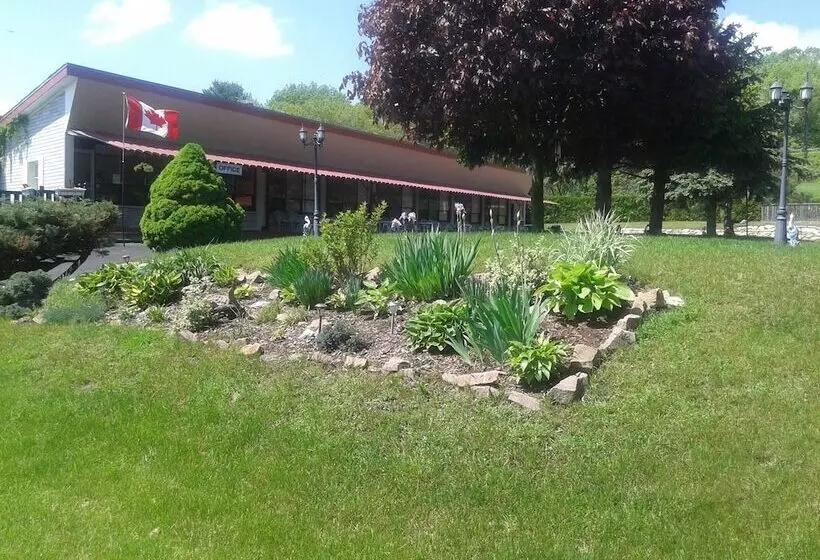 Capricorn Motel Royale Thousand Islands