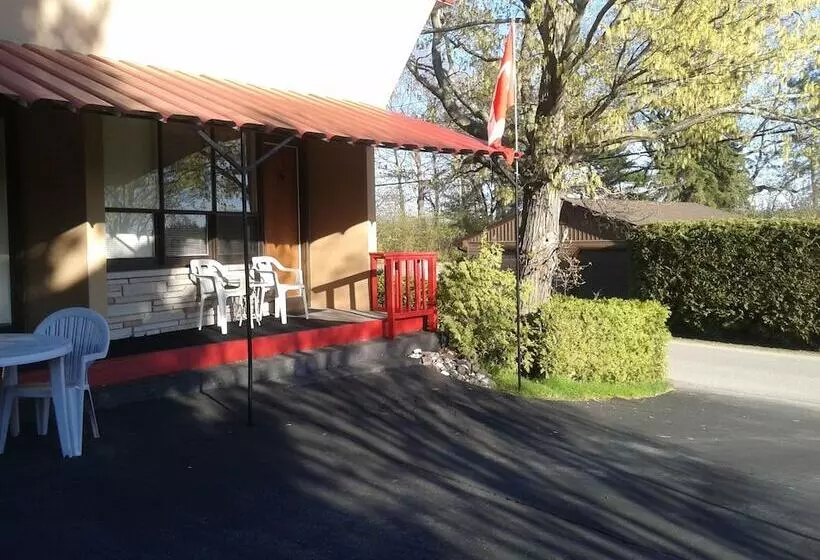 Capricorn Motel Royale Thousand Islands