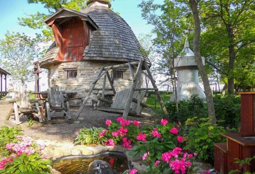 Cupola Inn Bed & Breakfast