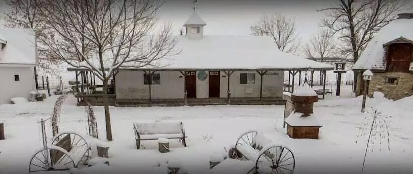 Cupola Inn Bed & Breakfast