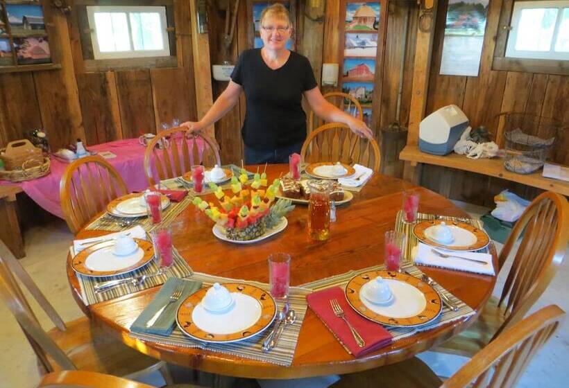 Cupola Inn Bed & Breakfast