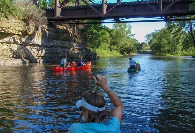 Cupola Inn Bed & Breakfast