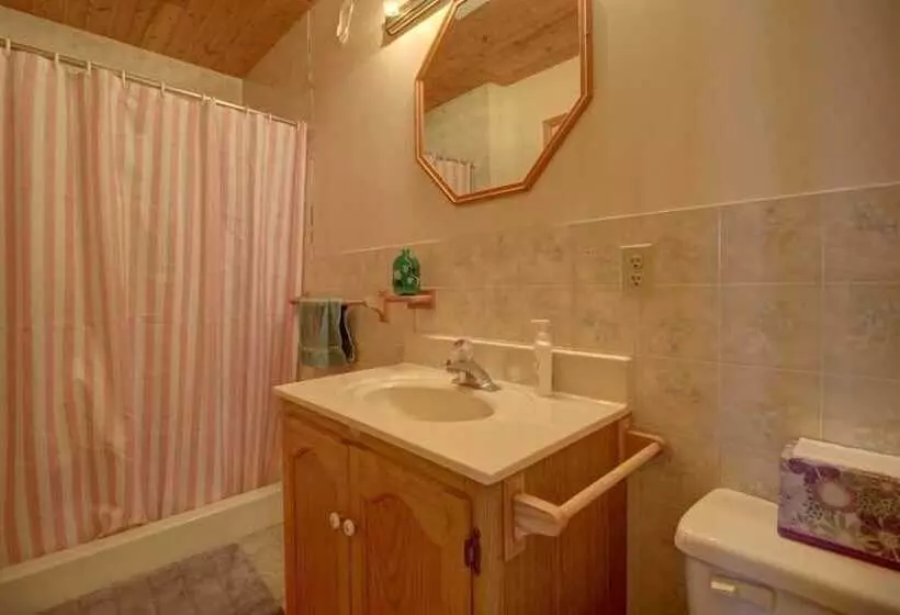 Dreamland Ii Bed And Breakfast