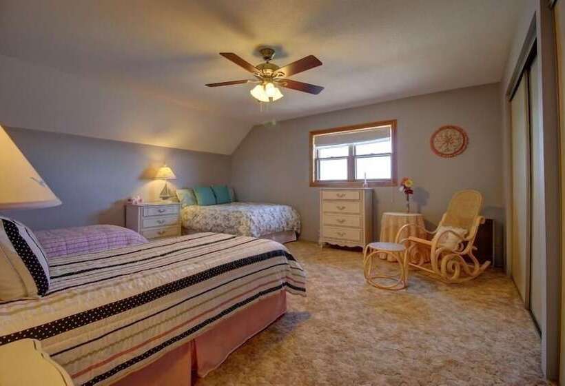 Dreamland Ii Bed And Breakfast