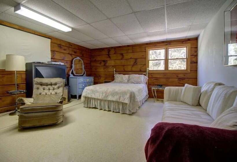 Dreamland Ii Bed And Breakfast