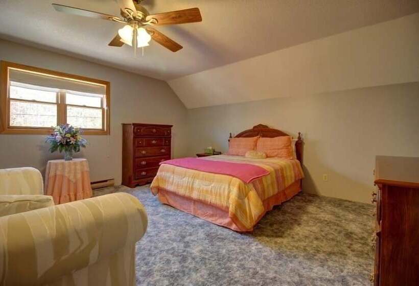 Dreamland Ii Bed And Breakfast