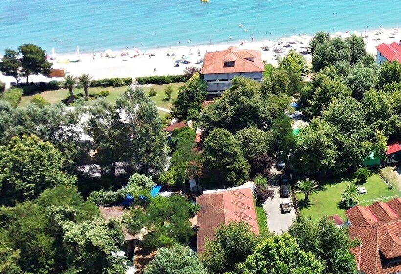 Efrosini Hotel Apartments & Studios