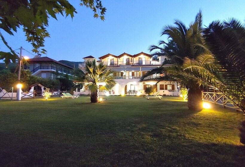 Efrosini Hotel Apartments & Studios