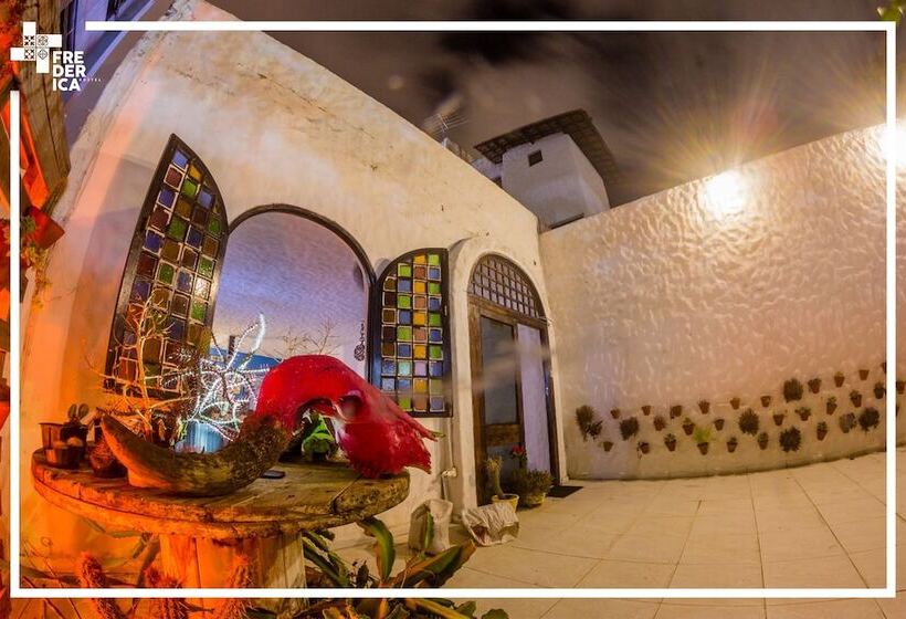 Frederica Hostel E Lanchonete