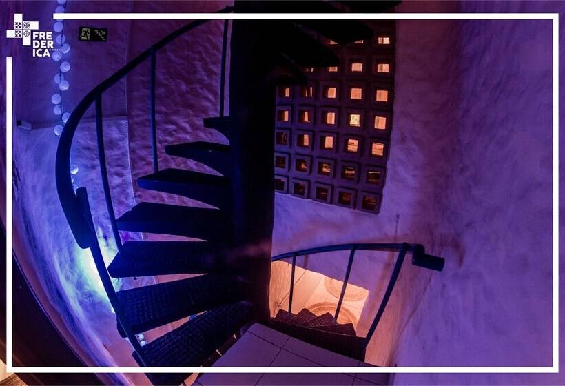 Frederica Hostel E Lanchonete