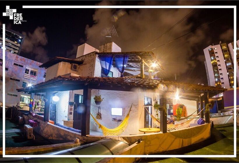 Frederica Hostel E Lanchonete