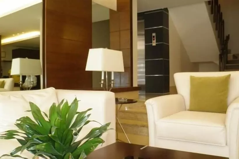 Granada Suite