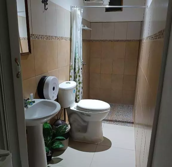 Hostelli Hospedaje La Galerie