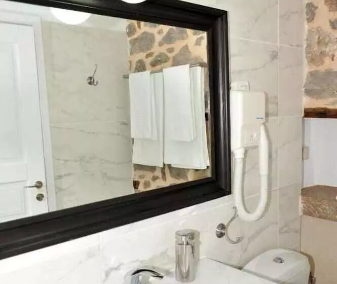 هتل Alexandra Guesthouse