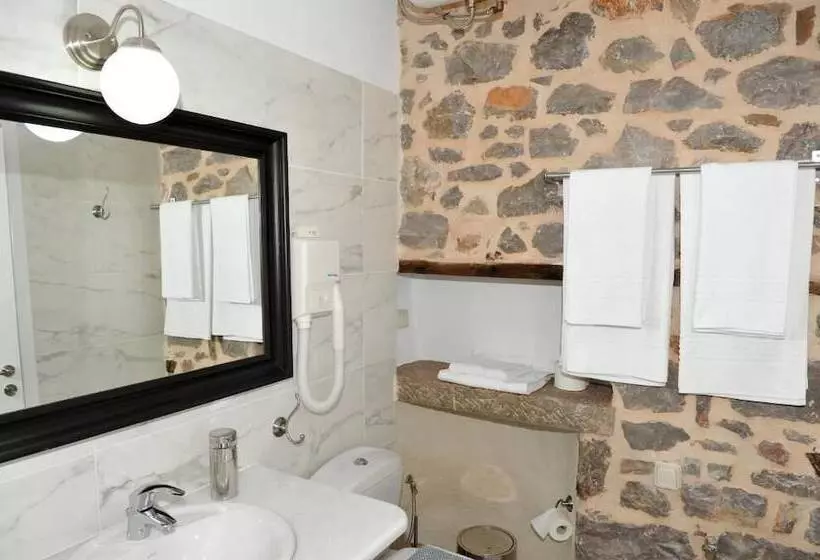 هتل Alexandra Guesthouse