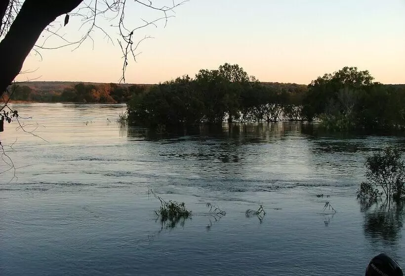 هتل Zambezi Dusk