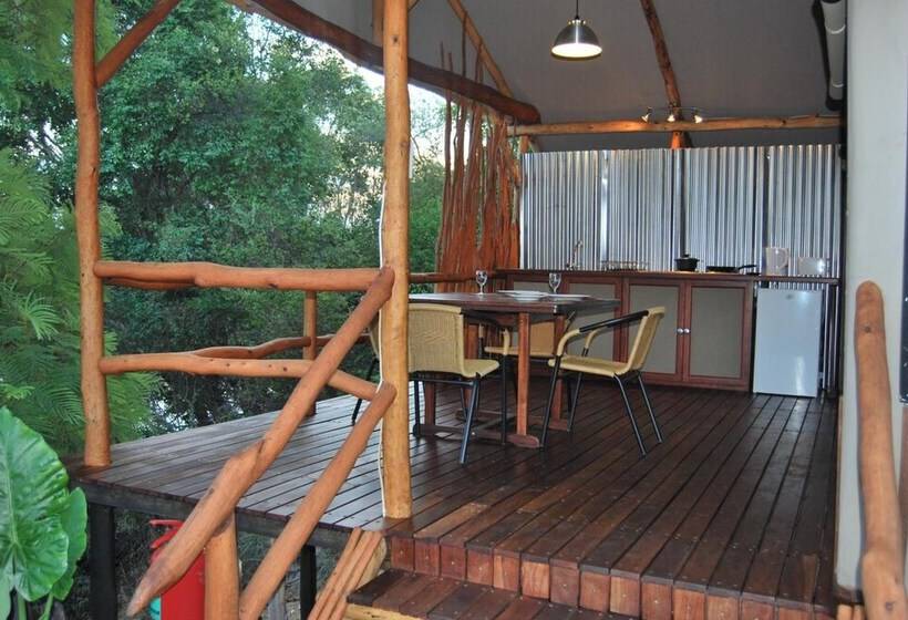 Hotelli Zambezi Dusk