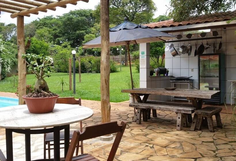 Hotel Estância Das Angolas   Inhotim