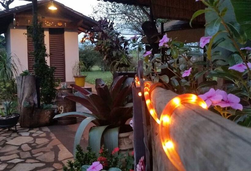 Hotel Estância Das Angolas   Inhotim