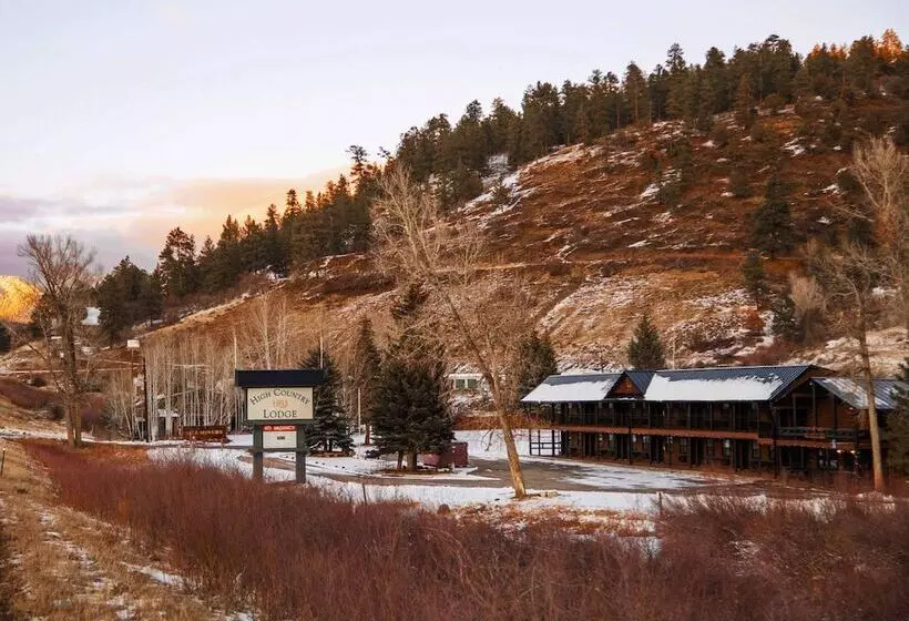 Hotelli High Creek Lodge And Cabins